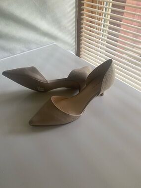 Tahari Taupe D'Orsay Pointed Kitten Heel Pumps